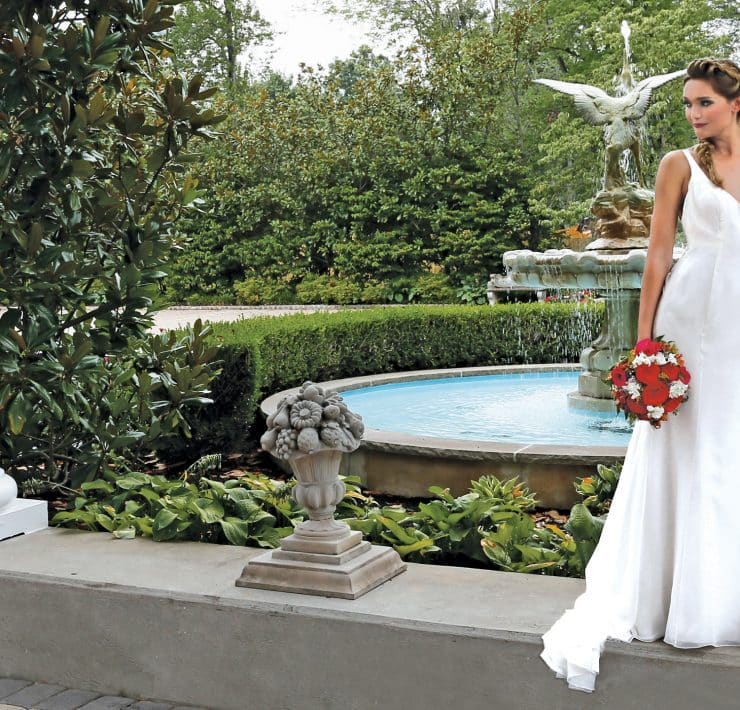 Gown: Robert Bullock Bride (River, $1,875)