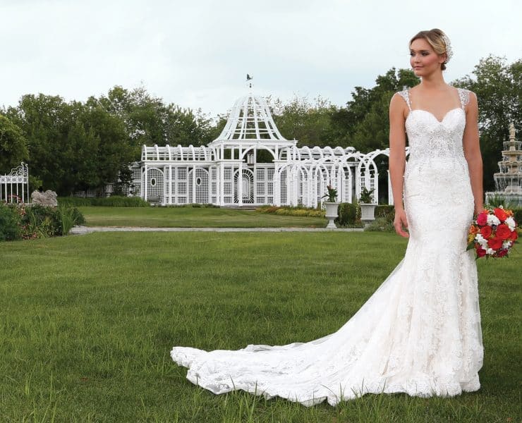 Gown: Eve of Milady (4330)