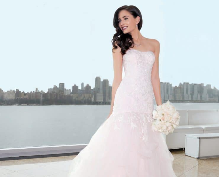 Gown: Oleg Cassini (CWG737, $1358), Ariston Flowers