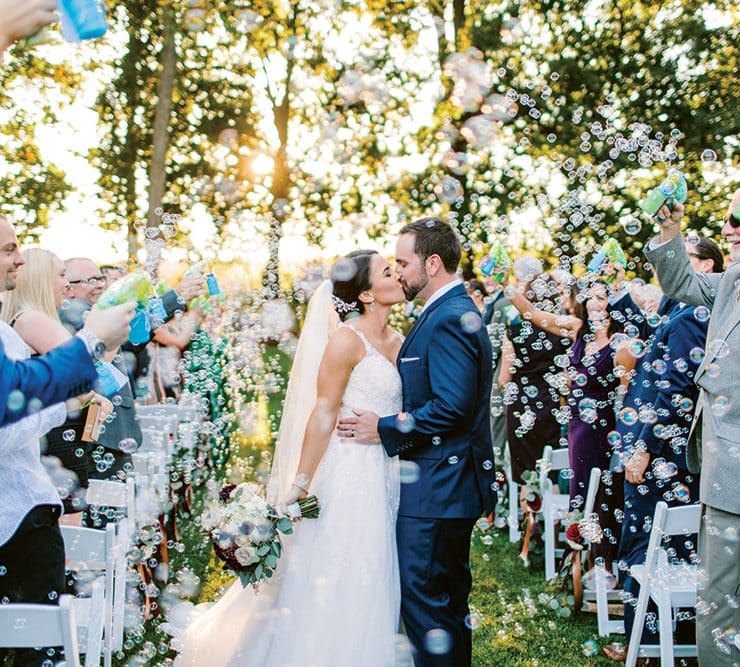 Hotel du Village Estate Garden Wedding Venue PA (Redfield Photography)