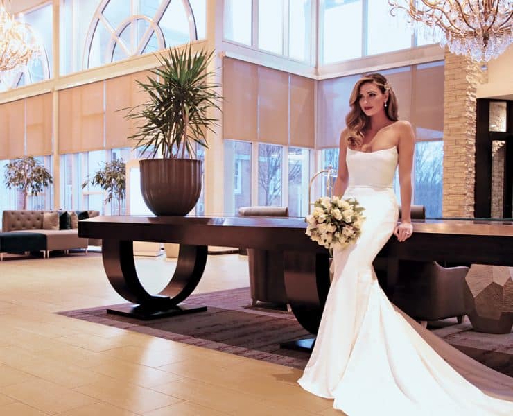 Gown: Jude Jowilson (Crawford). Bouquet: Ariston Flowers.