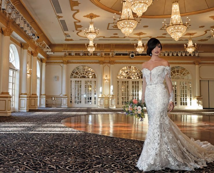 Gown: Eve of Milady (4369) Bouquet: Bespoke Floral & Event Design
