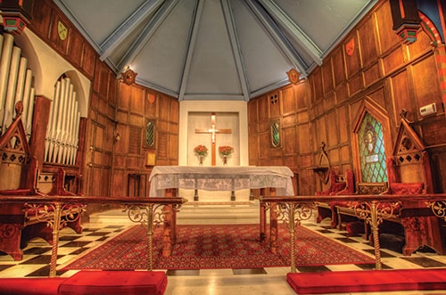 Christ Church, The Ceremonial Altar